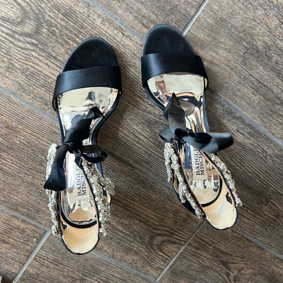 Badgley Mischka Everafter Embellished Black Block Heel 7 - Picture 5 of 10